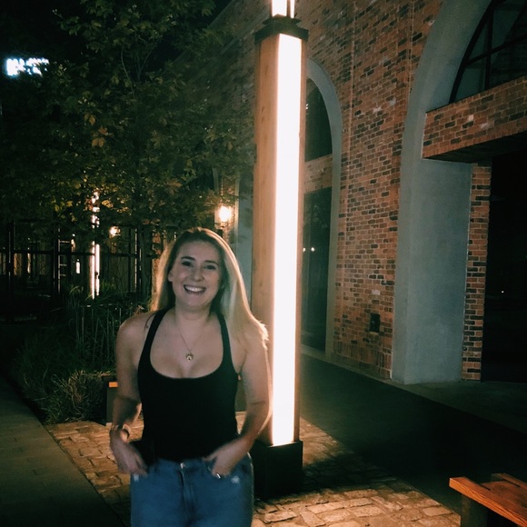 Meet your Posher, Maimie - Picture 1 of 1